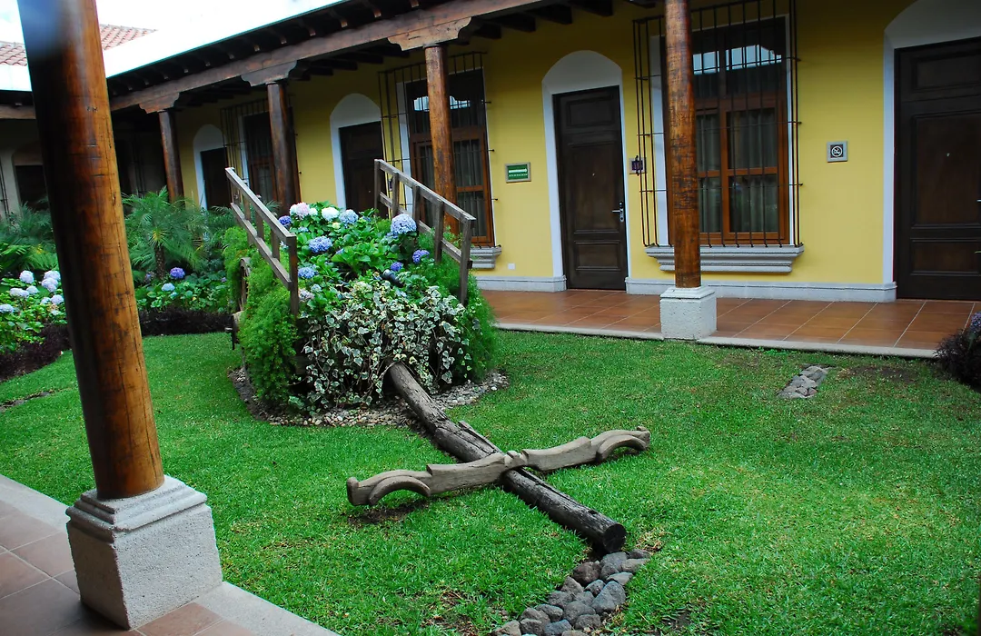 Camino Real Antigua-1