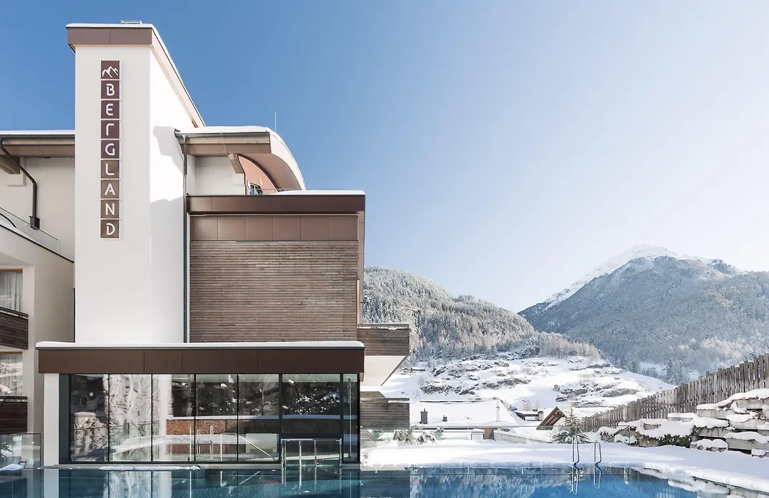 Bergland Design- Und Wellnesshotel-1
