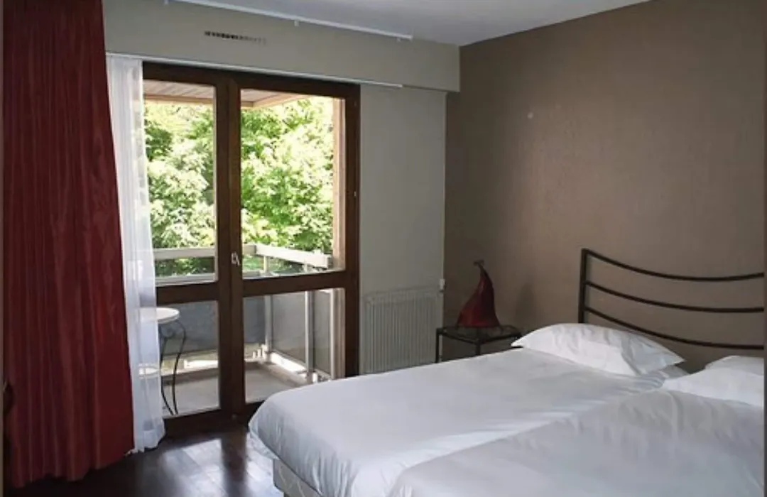 Hotel De La Gare-1