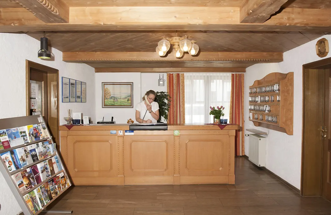 Hotel Seeblick&Ferienwohnung-1