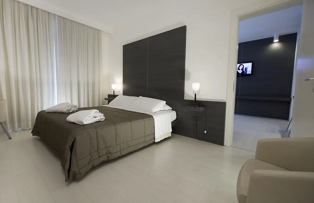 Hotel Horizon-1