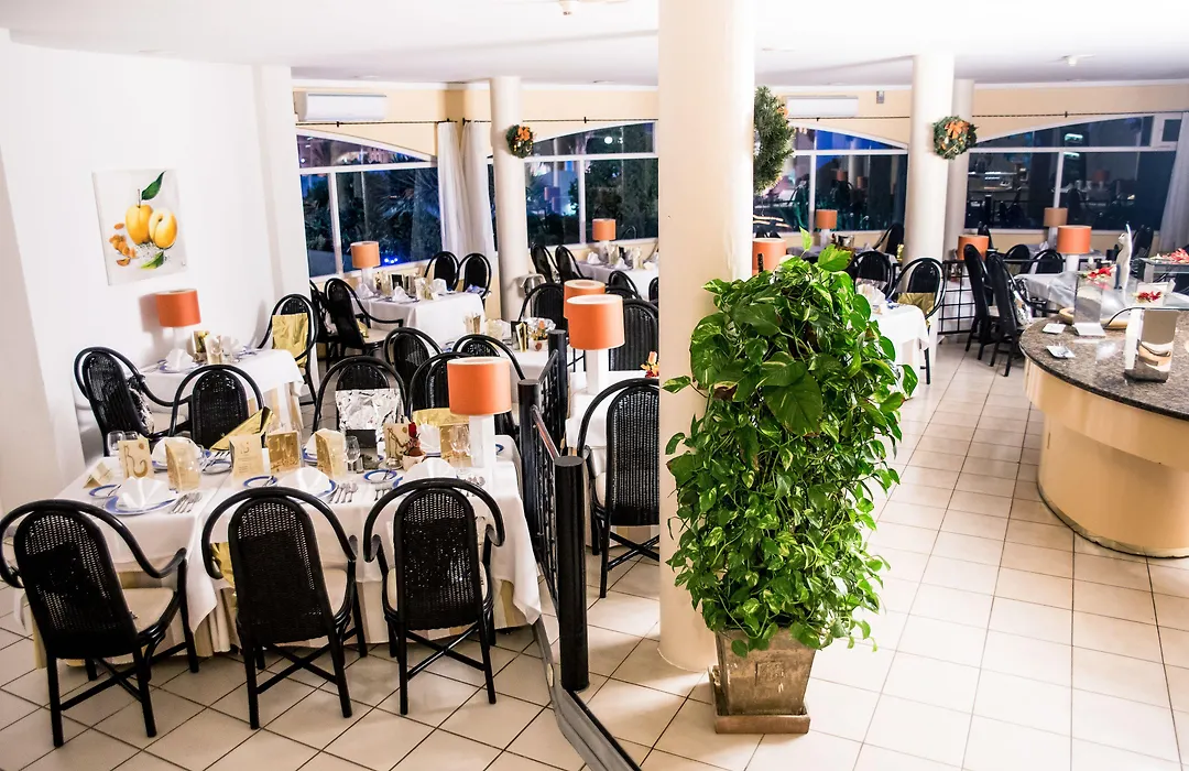 Hotel Livvo Risco Del Gato Suites-1