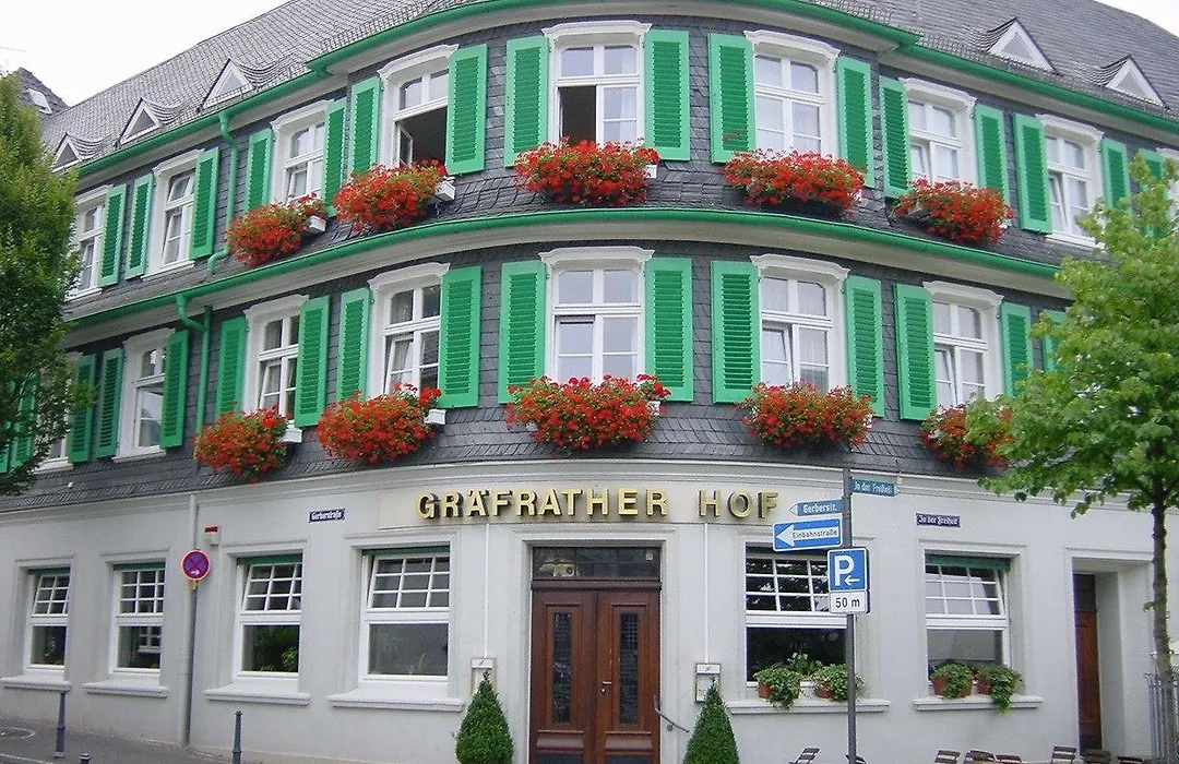 Hotel Graefrather Hof-1