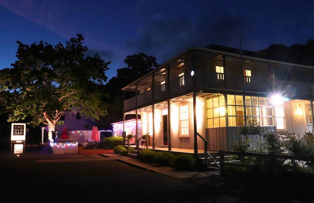 The Old Oak Boutique Hotel-1