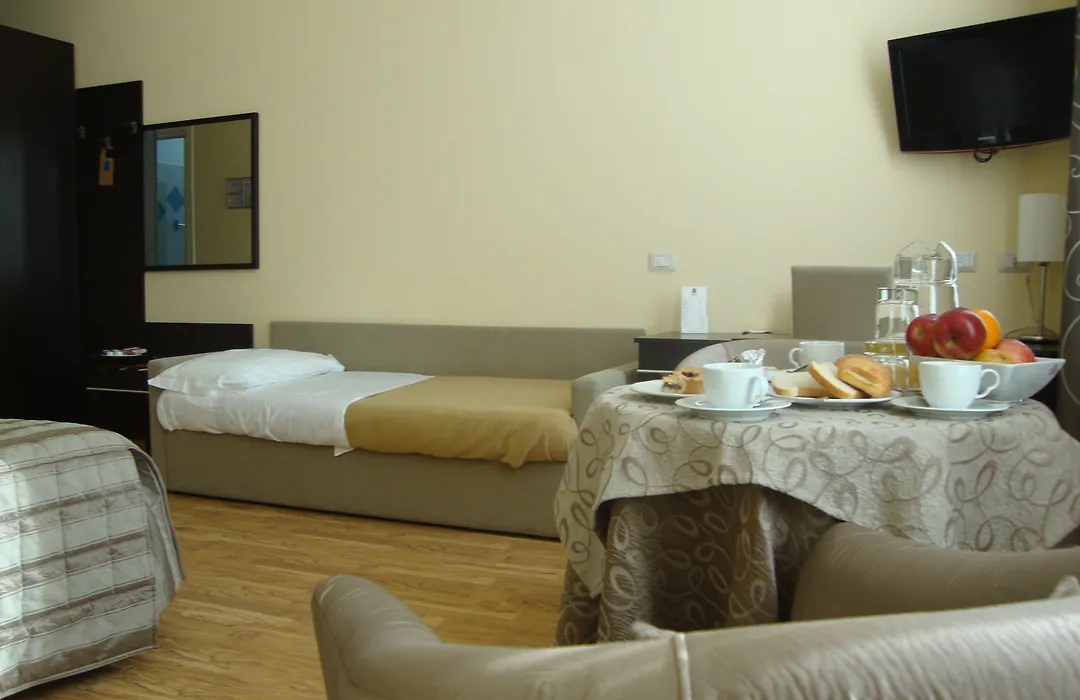 Hotel Villa Cinzia-1