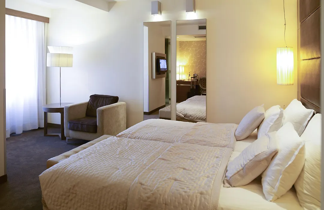 Belgrade Art Hotel, A Member Of Radisson Individuals-1