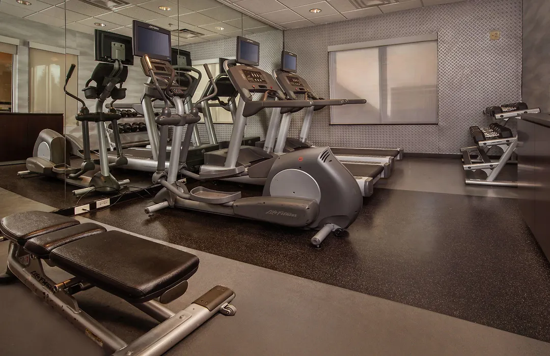 Fairfield Inn And Suites By Marriott Harrisonburg-1