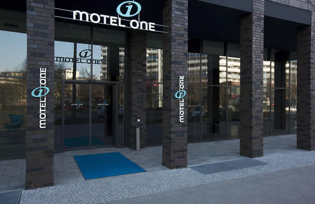 Motel One Berlin-Spittelmarkt-1