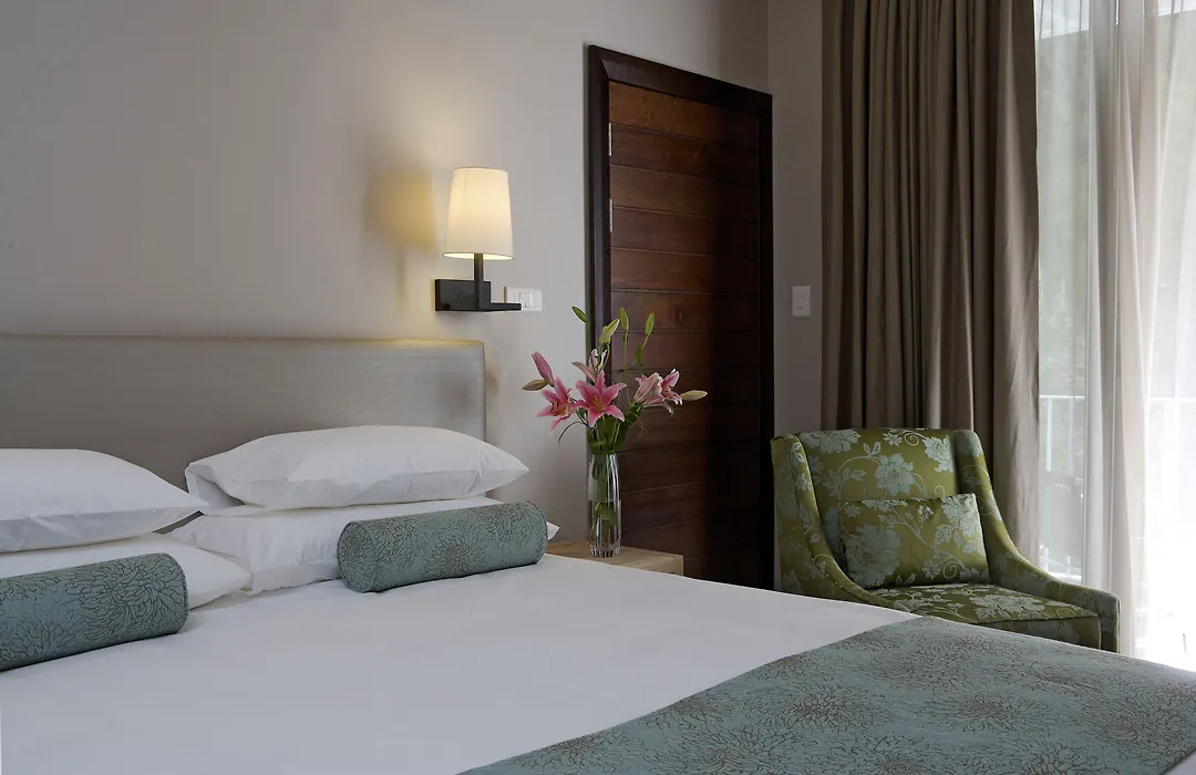 Chapmans Peak Beach Hotel-1