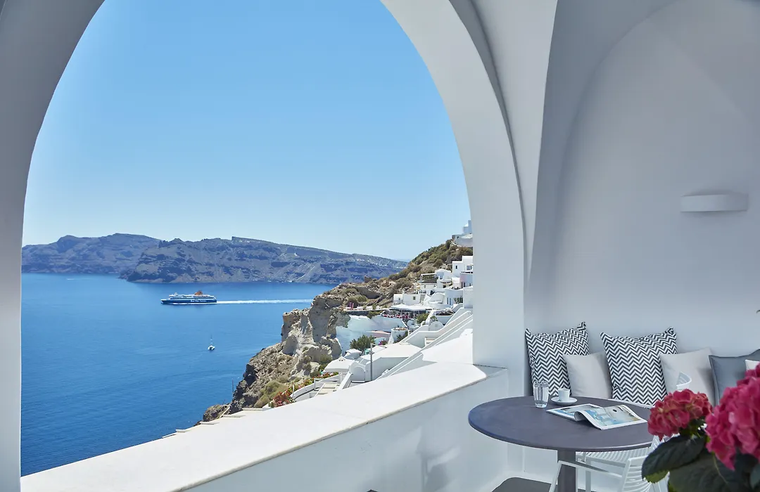 Villaki Oia-1