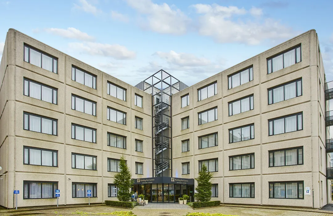 Holiday Inn Express Amsterdam - Schiphol By Ihg-1