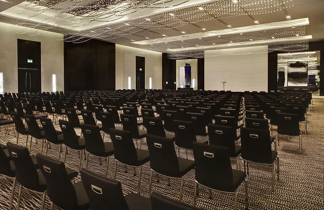 Sofitel Abu Dhabi Corniche-1