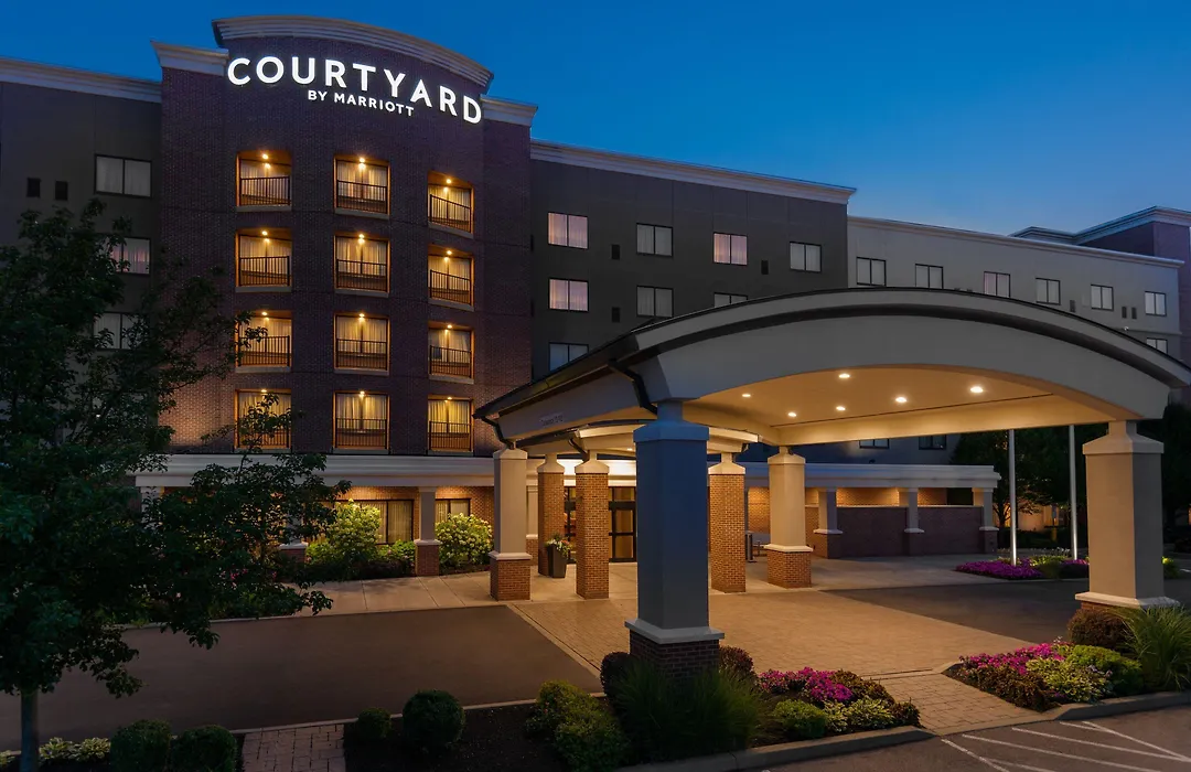 Courtyard By Marriott Buffalo Airport-1