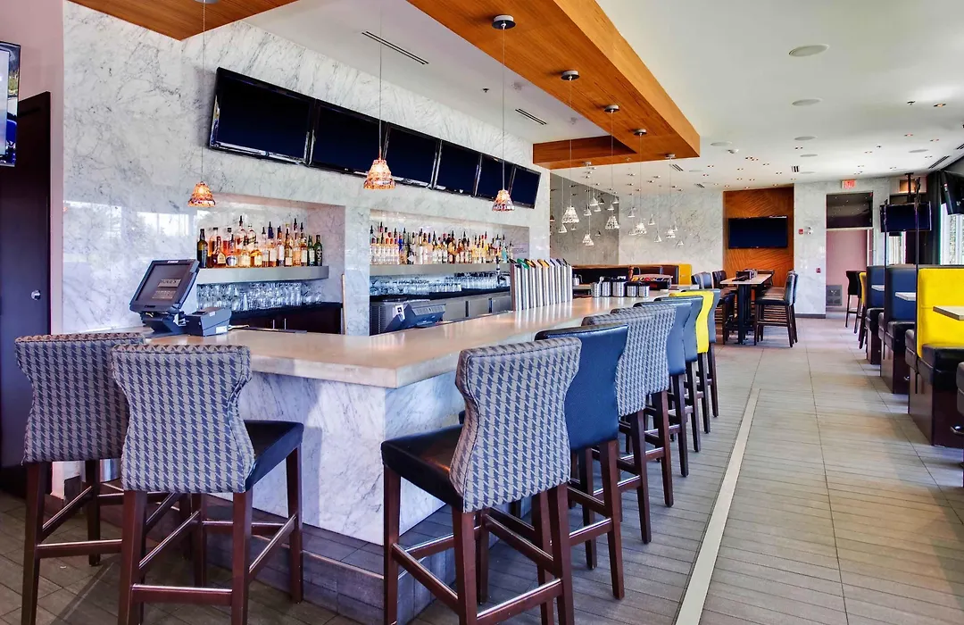 Sandman Signature Langley Hotel-1