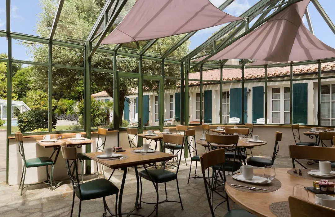 Domaine Le Martinet, The Originals Relais-1