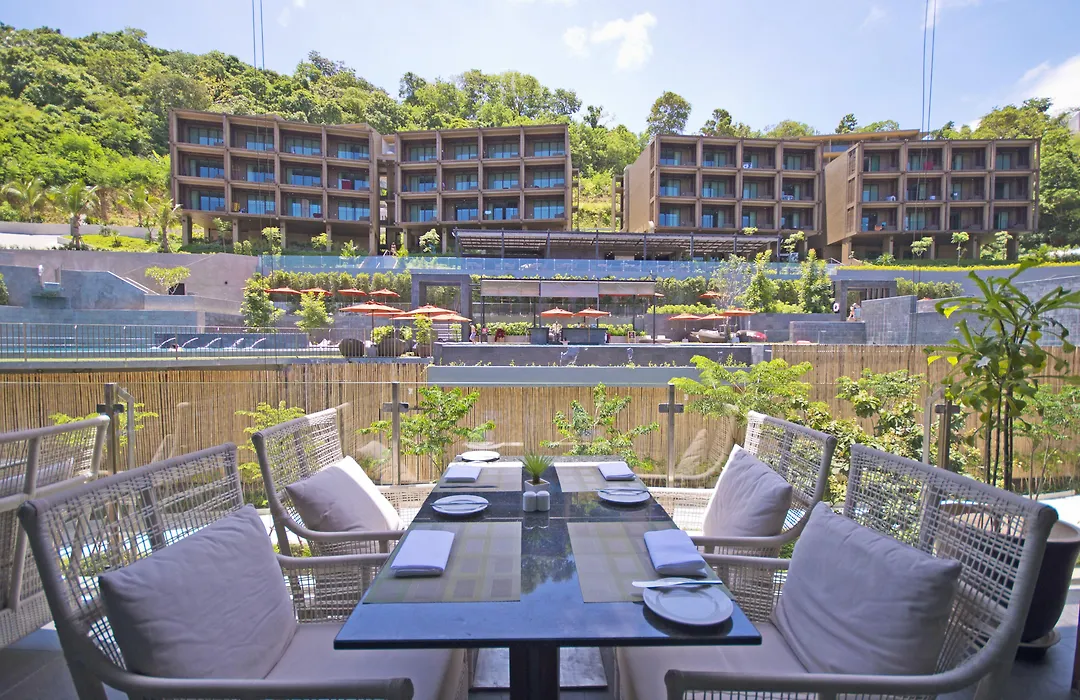 Sunsuri Phuket Resort, Nai Harn Beach-1
