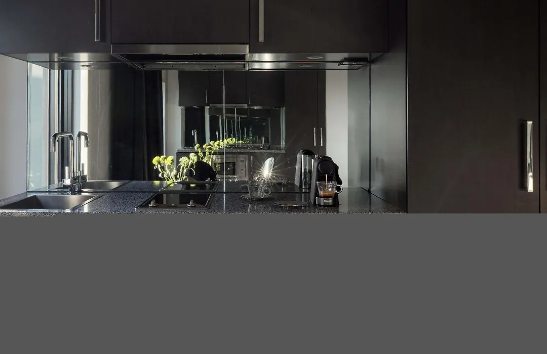 The Cullen Melbourne - Art Series-1