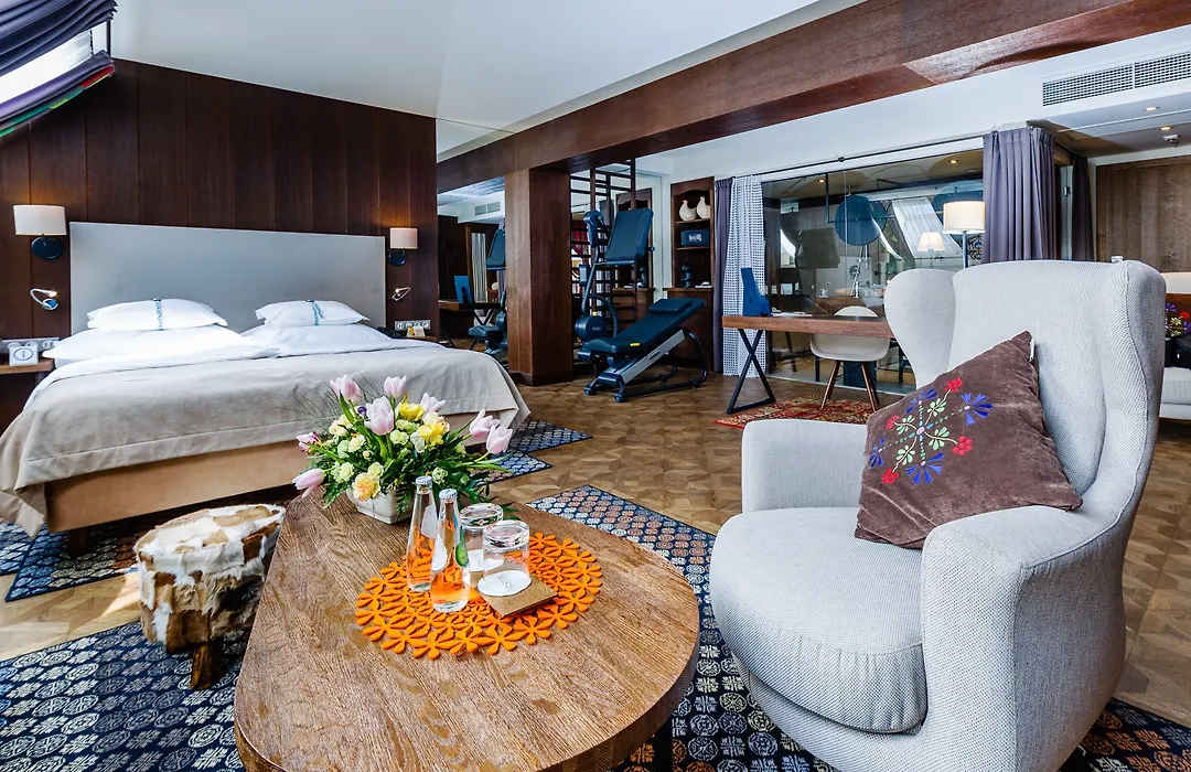 Hotel Bristol Tradition And Luxury-1