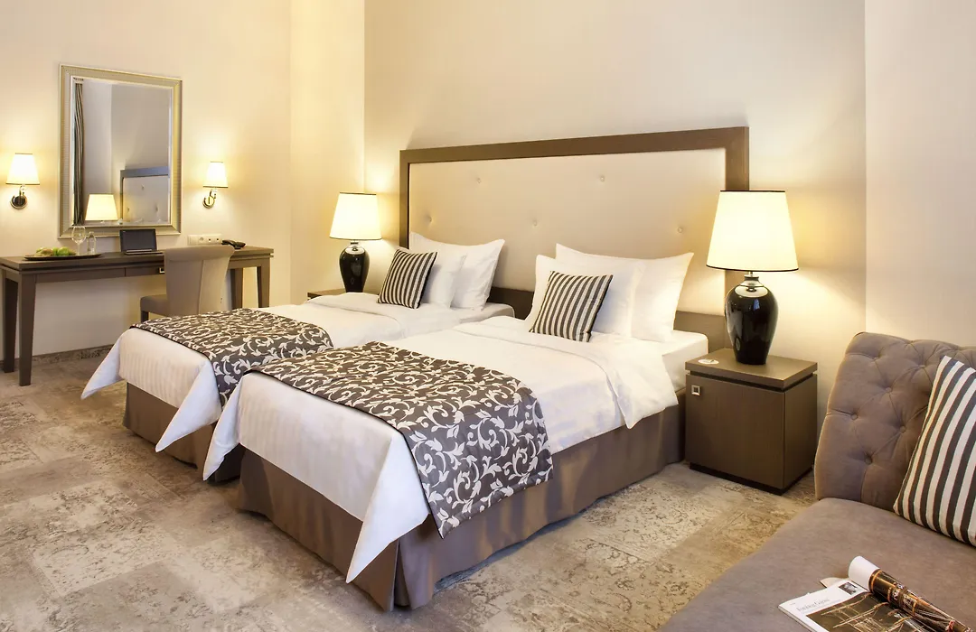 Metropolitan Boutique Hotel-1