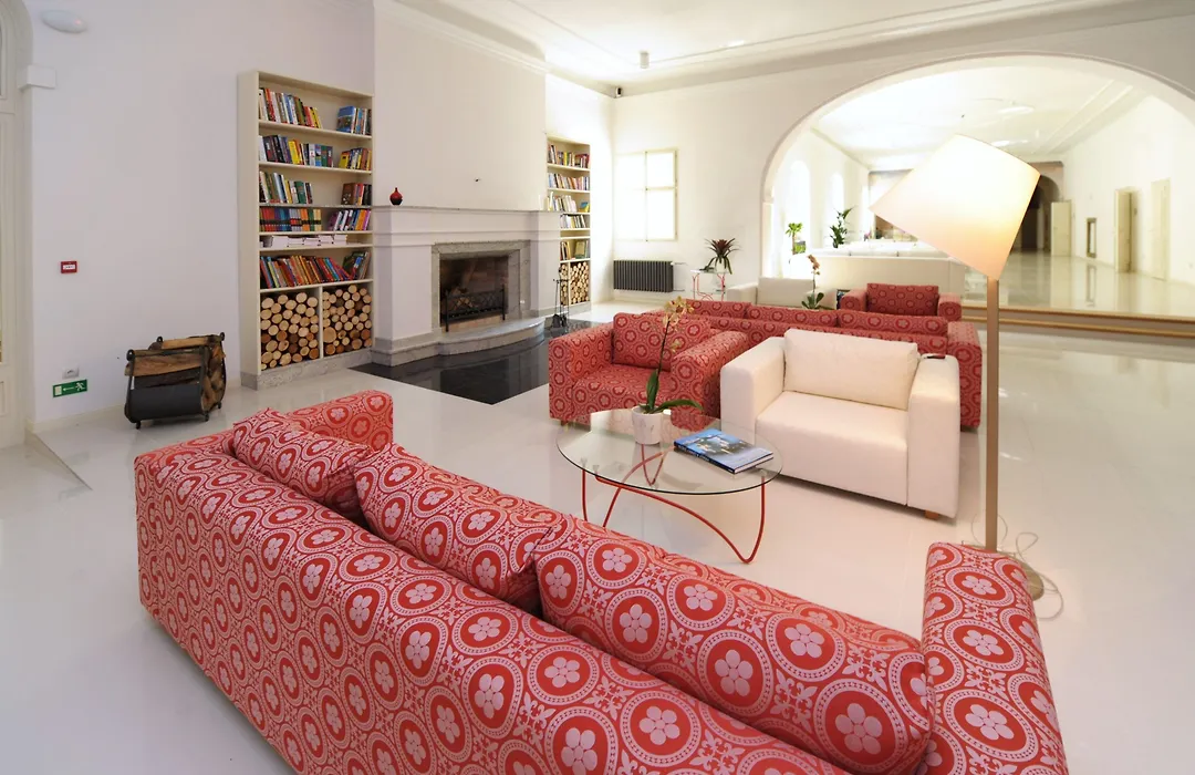 Chateau Heralec Boutique Hotel & Spa By L'Occitane-1