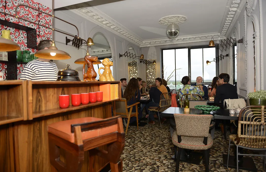 Hotel Les Pilotes-1