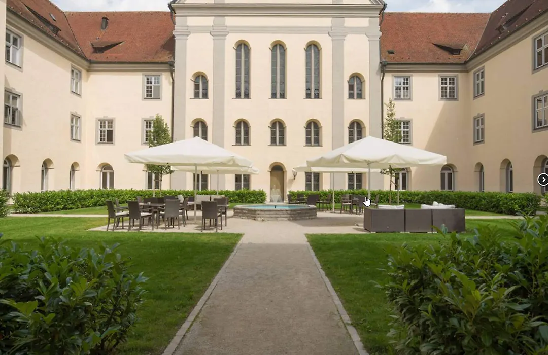 Hotel Kloster Holzen-1