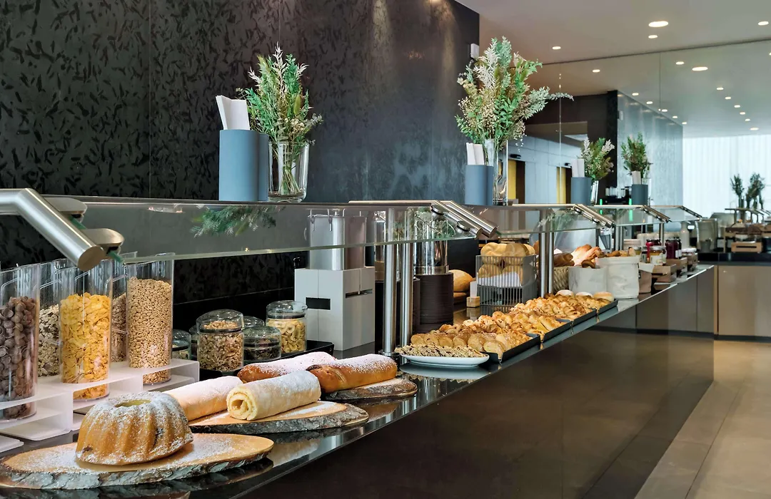 Doubletree By Hilton Vienna Schonbrunn-1