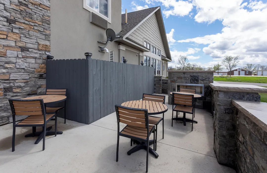 Grandstay Hotel & Suites - Morris-1