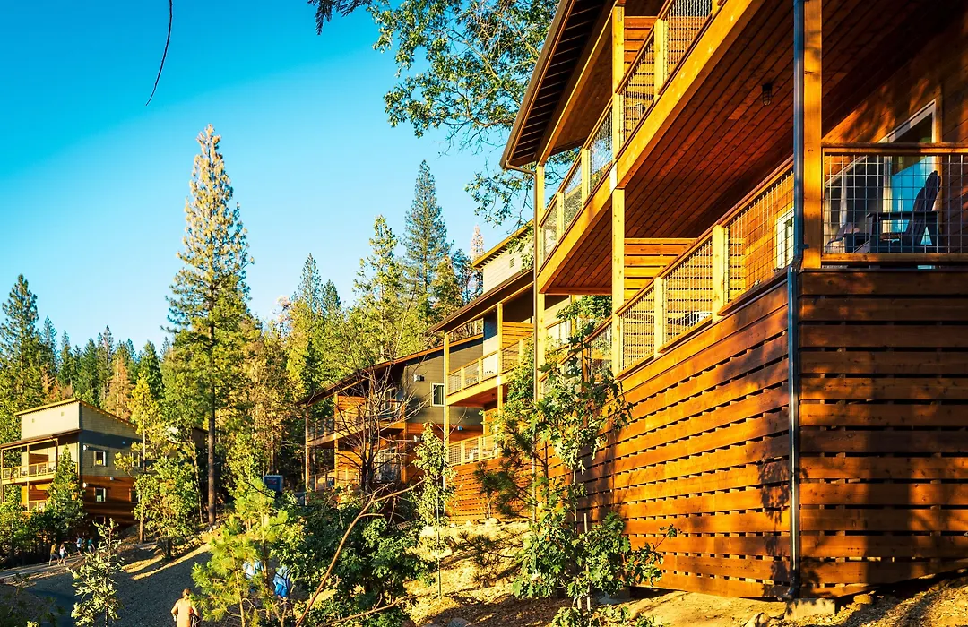 Rush Creek Lodge At Yosemite-1