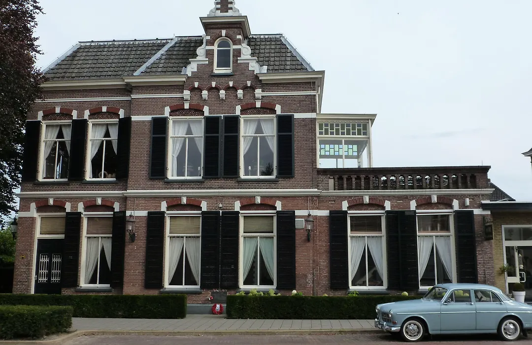 Hotel Het Oude Postkantoor-1
