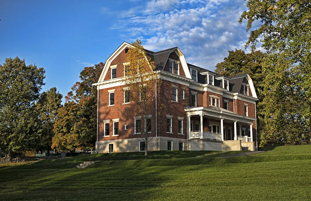 Inns Of Aurora Resort & Spa-1