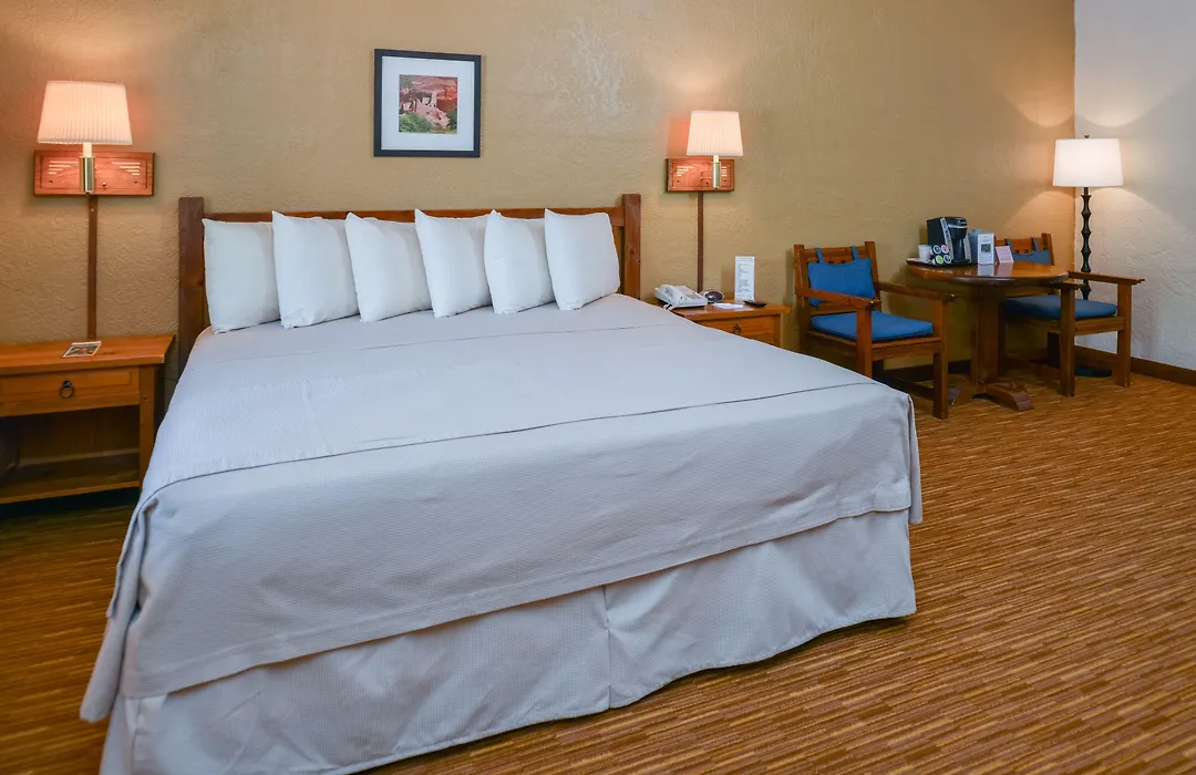 Thunderbird Lodge-1