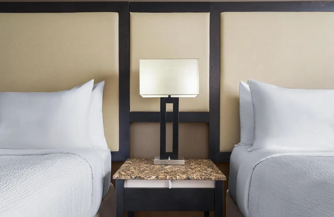 Best Western Premier Freeport Inn Calgary Airport-1