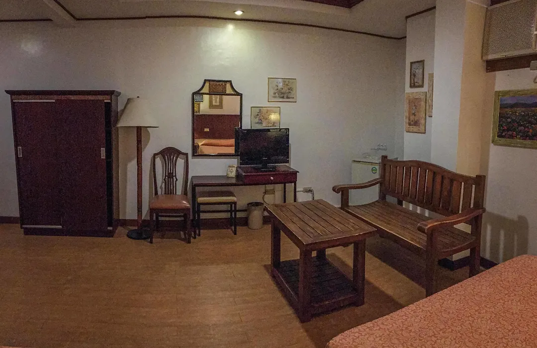 Subic Park Hotel-1