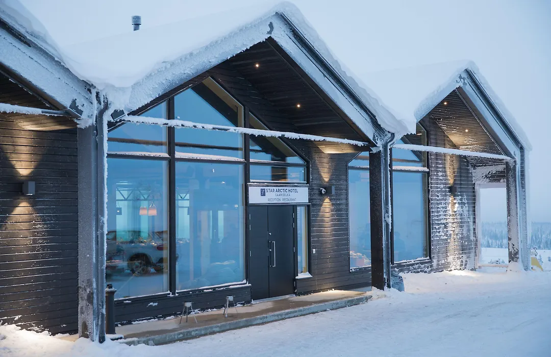 Star Arctic Hotel & Activities-1