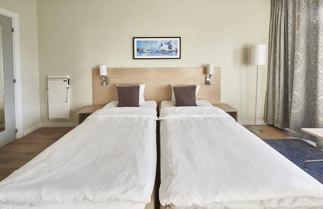 Hotel Marina-1
