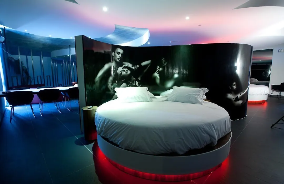 Mood - Private Suites-1