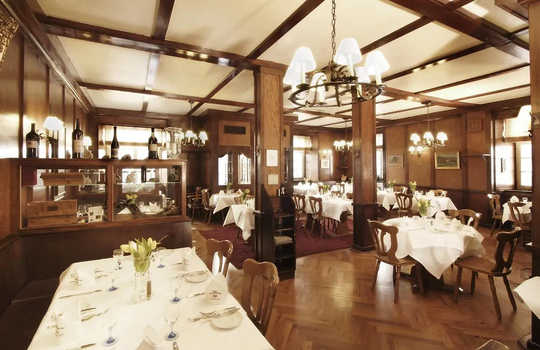 Hotel Schwarzwaelder Hof-1