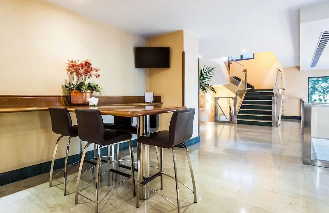Hotel Julia-1