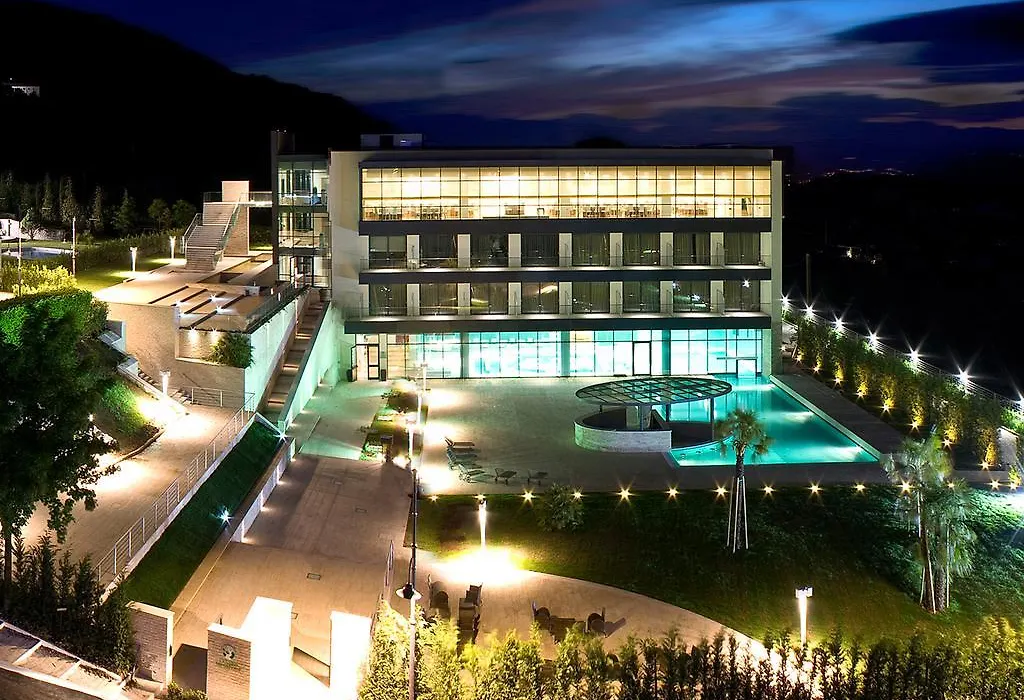 Fonte Del Benessere Resort Castelpetroso - Molise-1