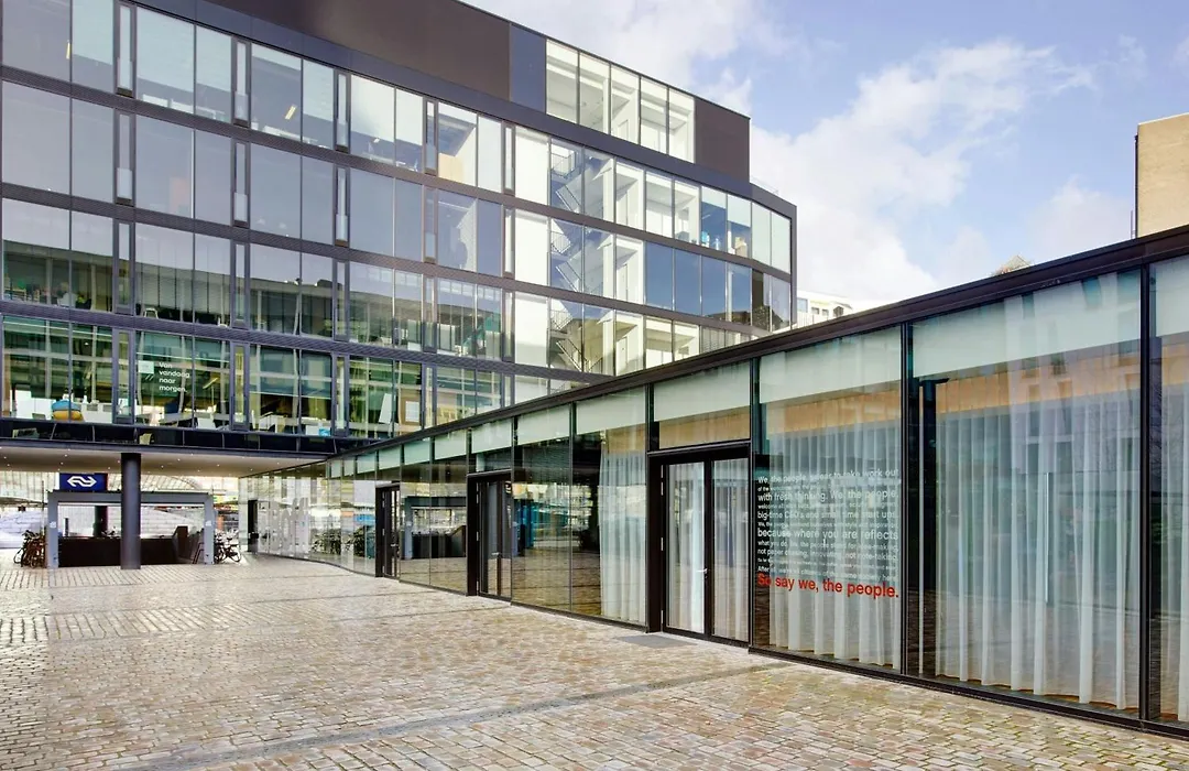 Citizenm Rotterdam-1