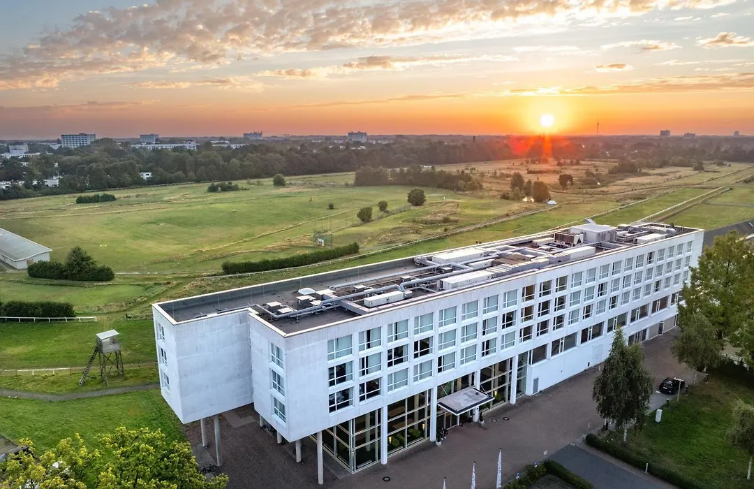 Atlantic Hotel Galopprennbahn-1