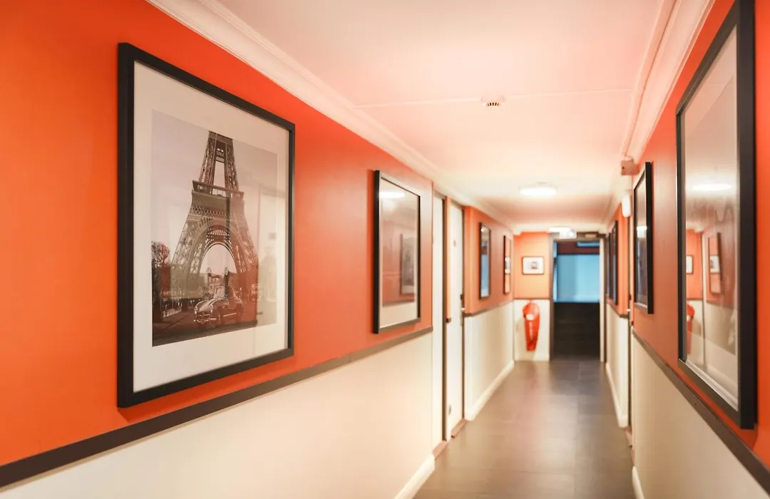 Brit Hotel Confort Orly Morangis-1
