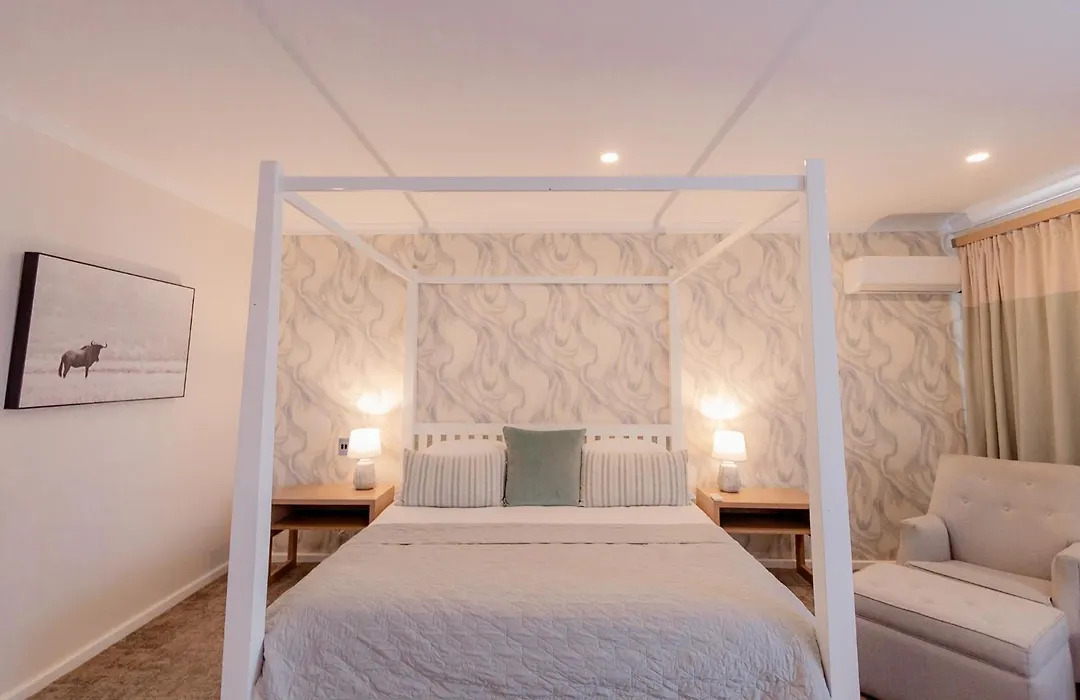 The Kelway Hotel-1