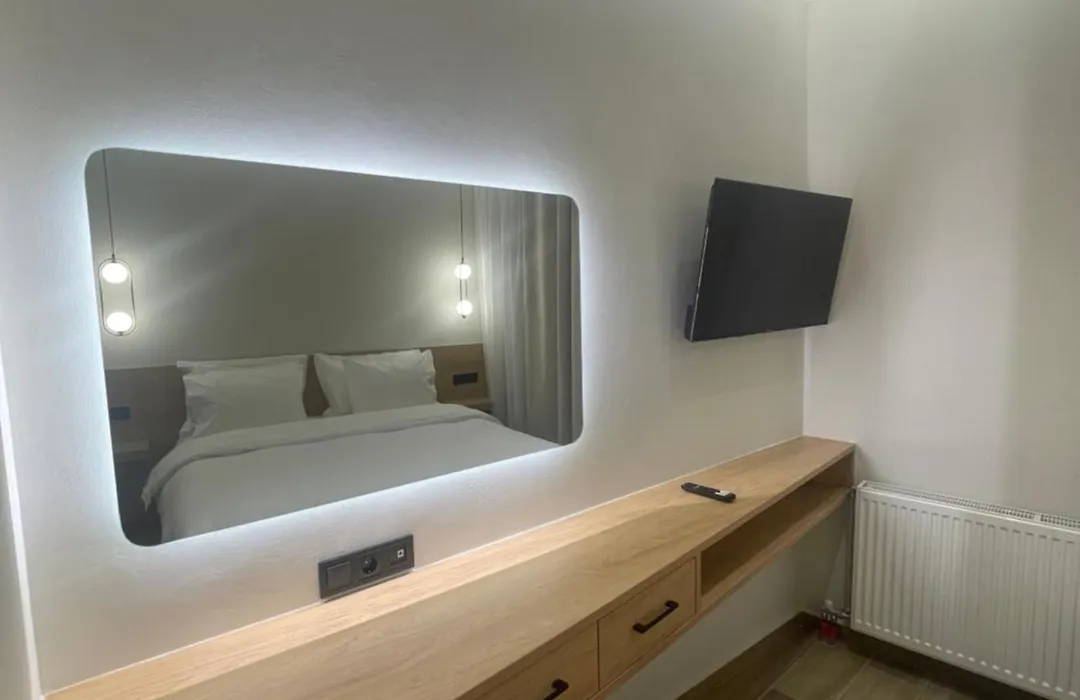 Tasia Mountain Hotel-1