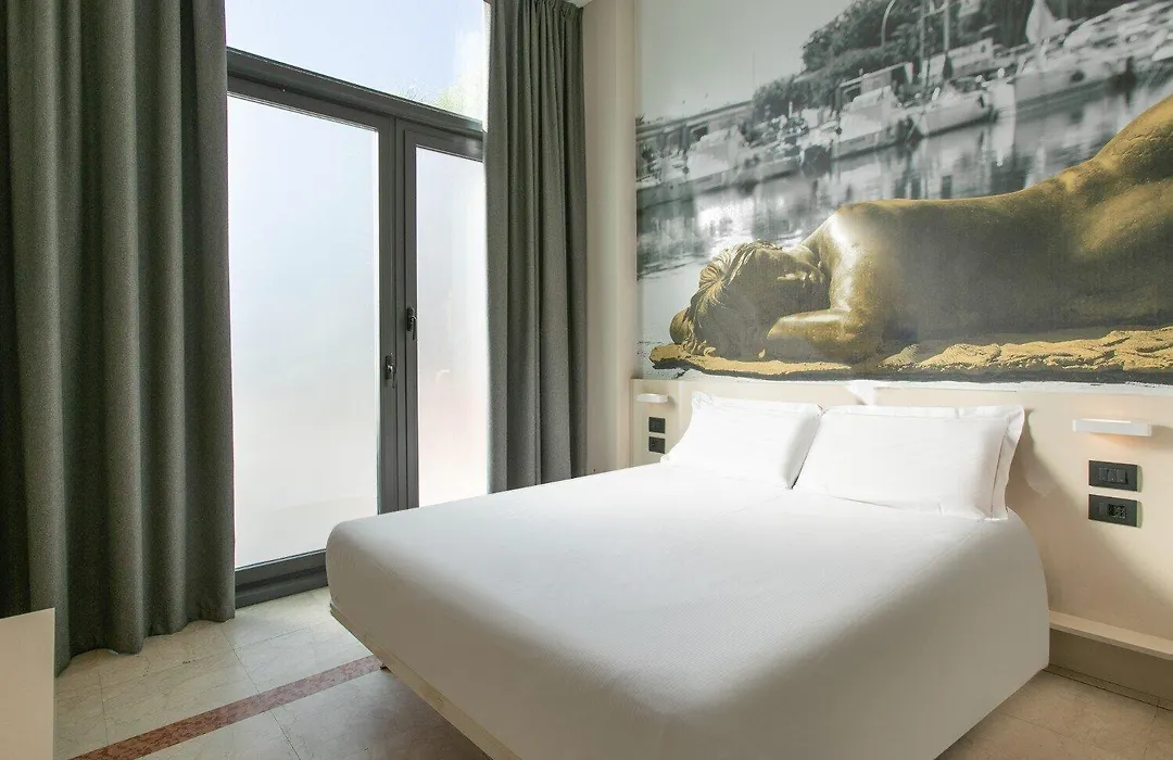 B&B Hotel Savona-1