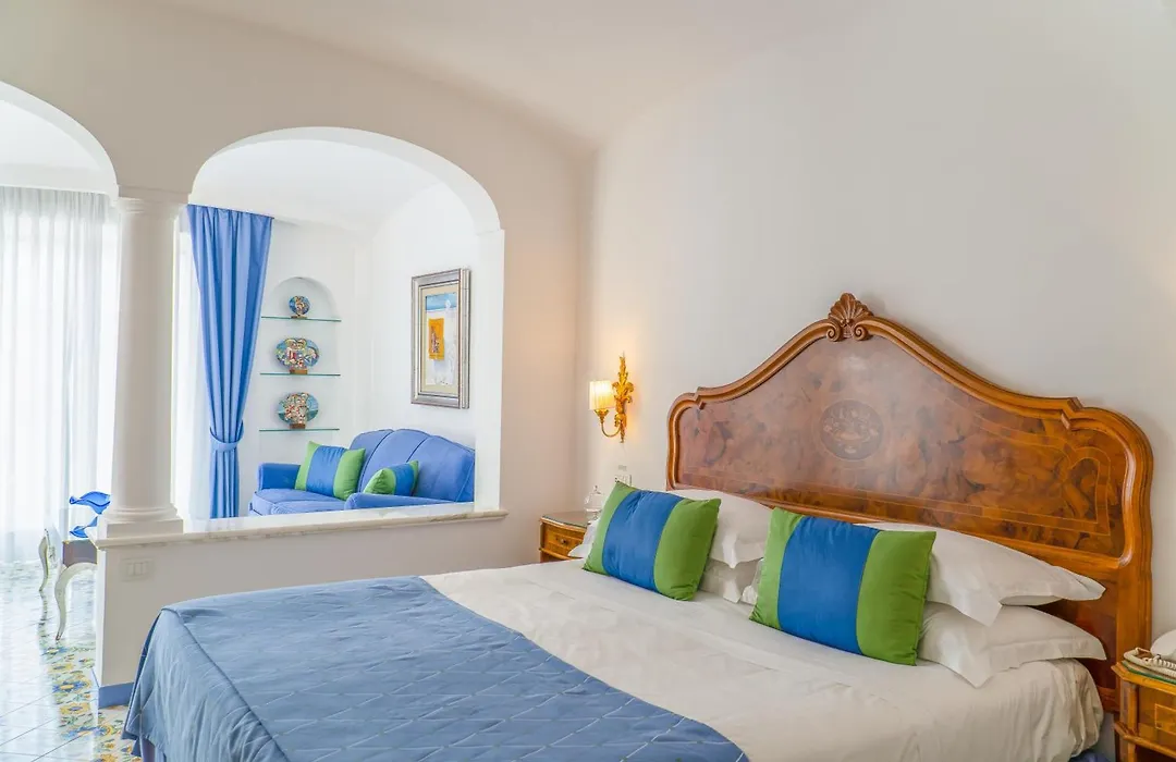 Grand Hotel La Favorita-1