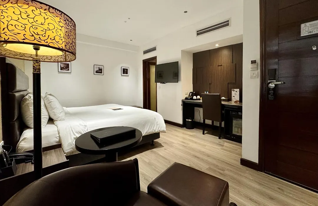 La Nueva Boutique Hotel Hanoi & Spa-1