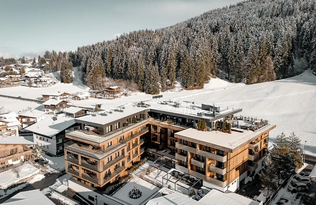 AlpenParks Hotel&Apartment Taxacher-1
