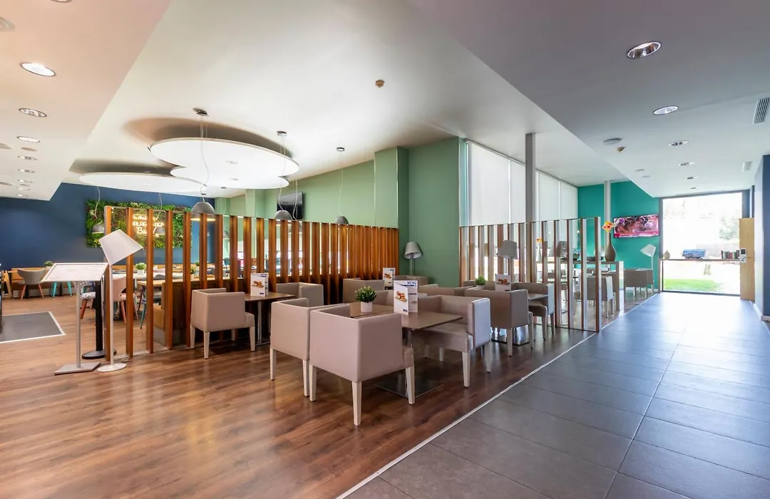 Travelodge Malaga Airport-1